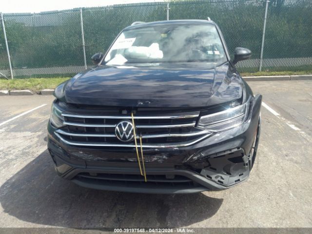 3VV2B7AX2NM118208 Volkswagen Tiguan 2.0t Se