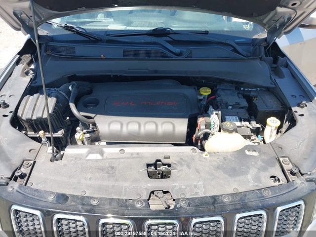 3C4NJCBB6JT122319 Jeep Compass Latitude Fwd