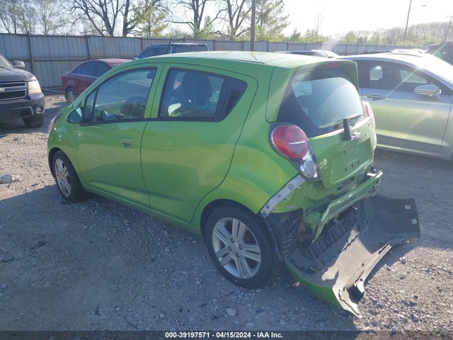 Chevrolet Spark Ls Auto 2014 KL8CB6S92EC497394 Image 3