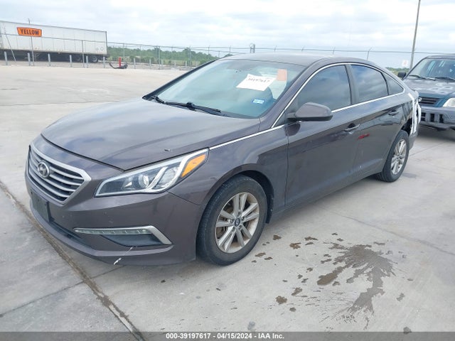 Hyundai SONATA SE 2015 5NPE24AF7FH216515 Image 2