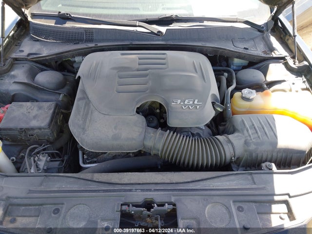 Chrysler 300 300s 2014 2C3CCAGG7EH374397 Image 10
