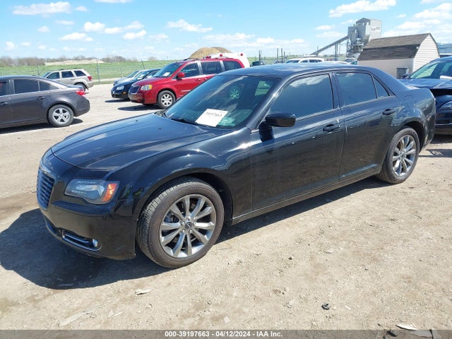 Chrysler 300 300s 2014 2C3CCAGG7EH374397 Image 2