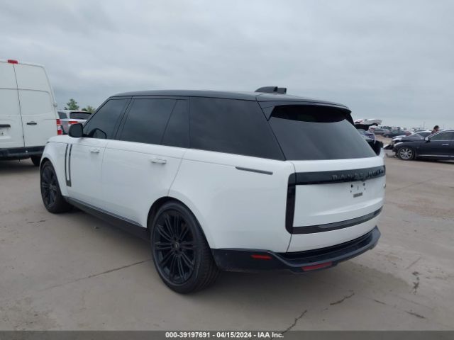 SALKPBE79NA002801 Land Rover New Range Rover P530 Se