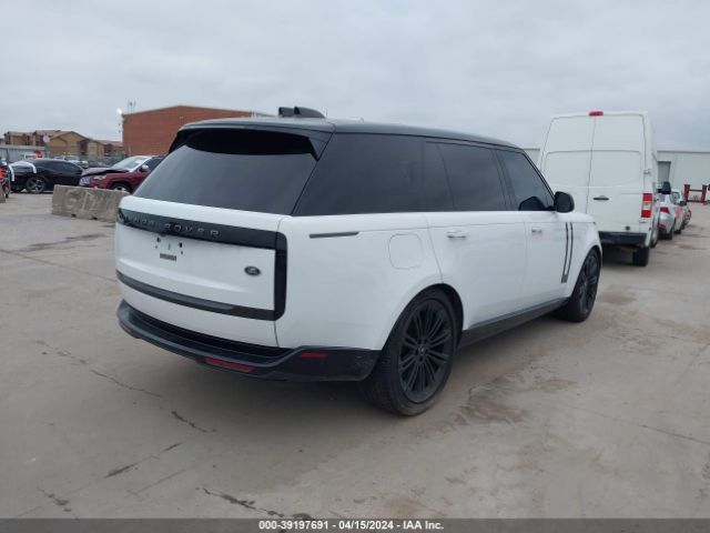 SALKPBE79NA002801 Land Rover New Range Rover P530 Se