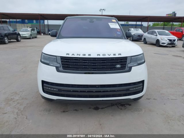 SALKPBE79NA002801 Land Rover New Range Rover P530 Se