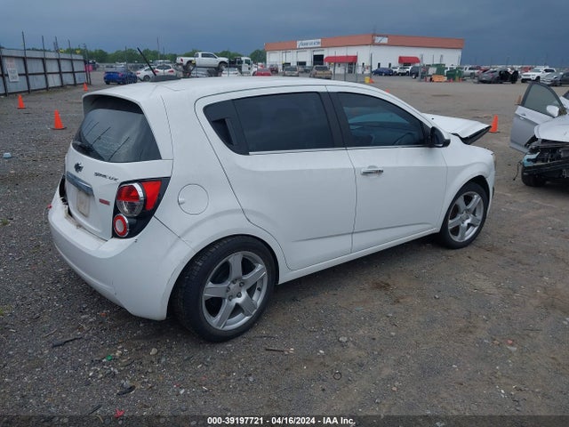 Chevrolet Sonic Ltz Auto 2015 1G1JE6SB8F4189353 Image 4