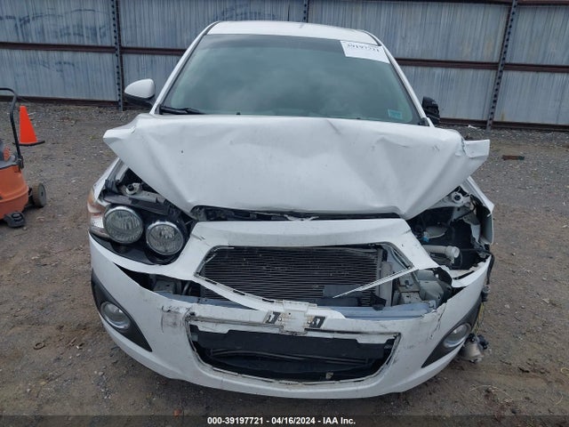 Chevrolet Sonic Ltz Auto 2015 1G1JE6SB8F4189353 Image 6