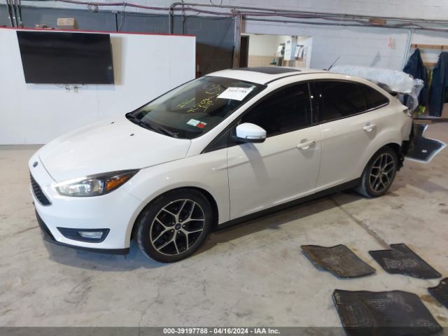 1FADP3H24JL225886 Ford FOCUS SEL