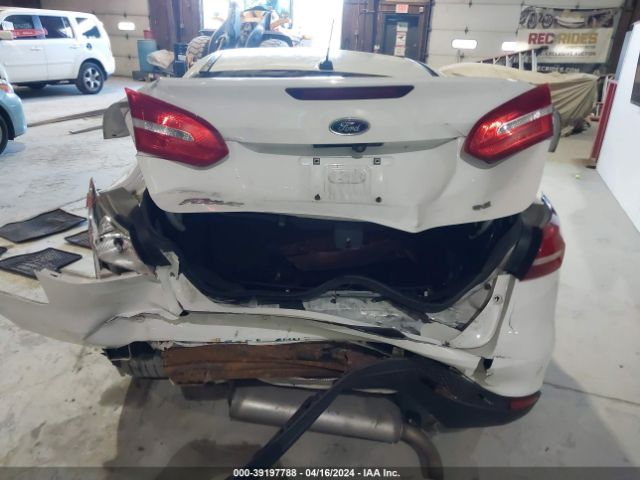 1FADP3H24JL225886 Ford FOCUS SEL