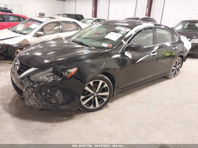 Nissan Altima 2.5 Sr 2017 1N4AL3AP4HC490239 Image 2