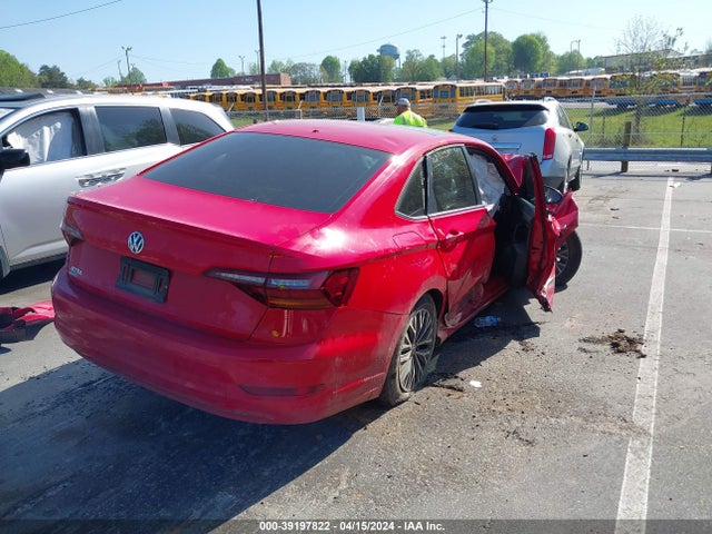 3VWC57BUXKM206818 Volkswagen Jetta 1.4t R-line/1.4t S/1.4t Se