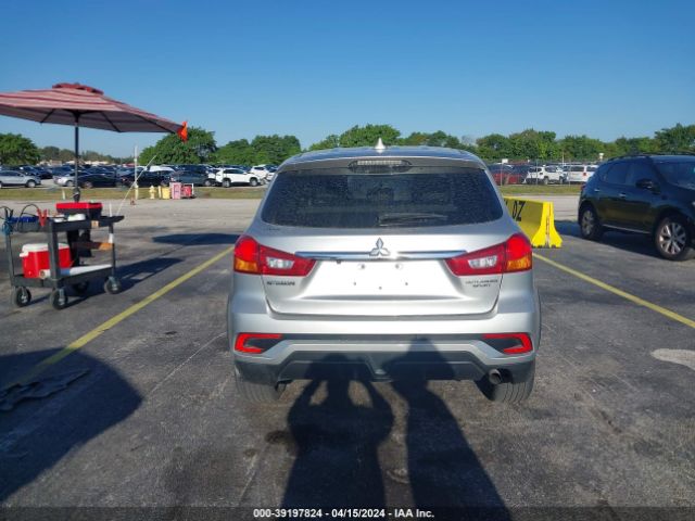 JA4AR3AU7JZ012764 Mitsubishi Outlander Sport 2.0 Es