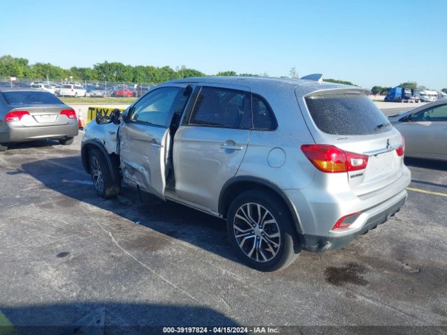 JA4AR3AU7JZ012764 Mitsubishi Outlander Sport 2.0 Es