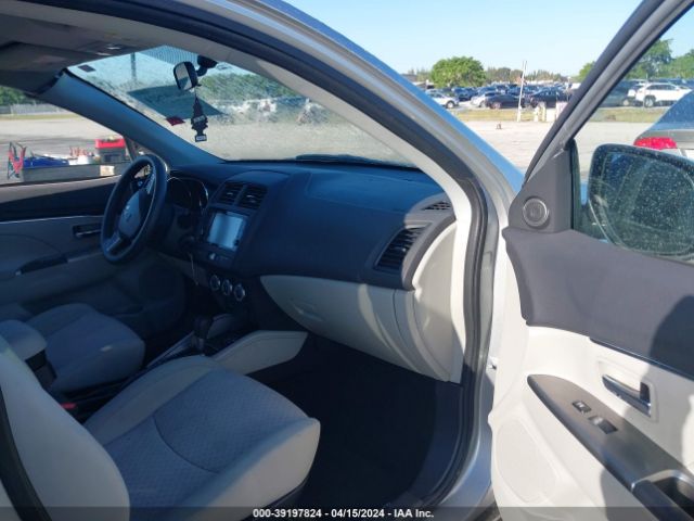 JA4AR3AU7JZ012764 Mitsubishi Outlander Sport 2.0 Es