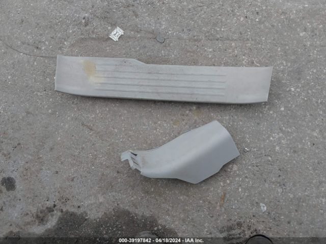 JN8AE2KP4F9131114 Nissan Quest Platinum/s/sl/sv