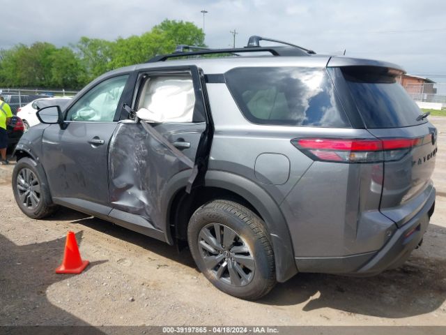 5N1DR3BD1RC263677 Nissan Pathfinder Sv 4wd
