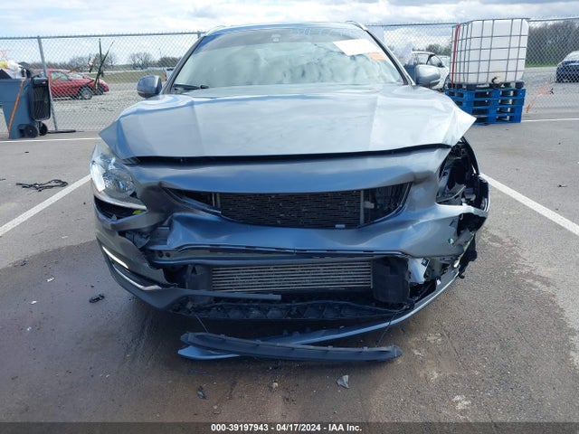 Volvo V60 T5 Drive-e Premier 2016 YV140MEK5G1319458 Image 13
