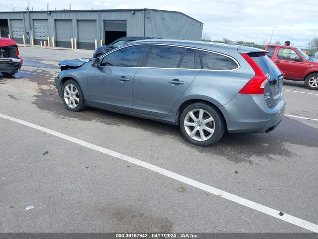 Volvo V60 T5 Drive-e Premier 2016 YV140MEK5G1319458 Image 3