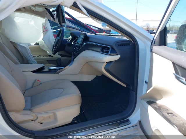 Toyota Camry Le Hybrid 2022 4T1C31AK7NU600035 Image 5