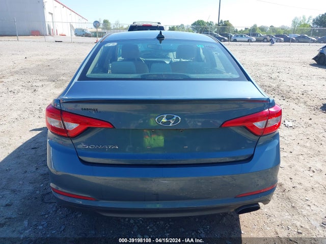 Hyundai SONATA SE 2017 5NPE24AF3HH552424 Image 17
