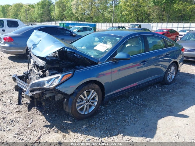 Hyundai SONATA SE 2017 5NPE24AF3HH552424 Image 2