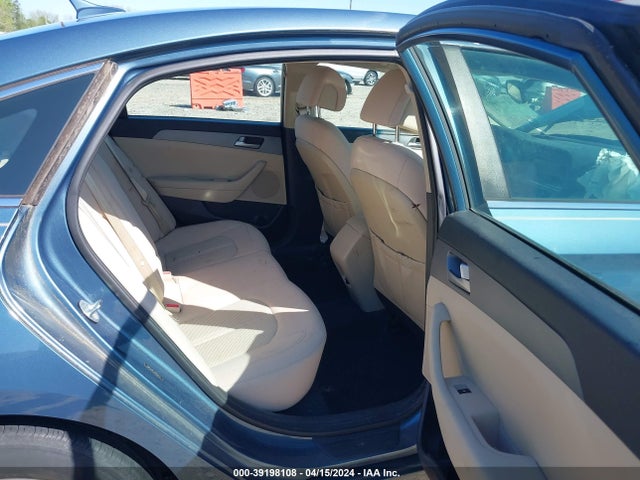 Hyundai SONATA SE 2017 5NPE24AF3HH552424 Image 8