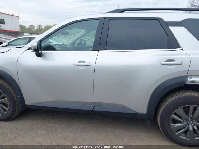 5N1DR3BC4PC203896 Nissan Pathfinder Sv 4wd