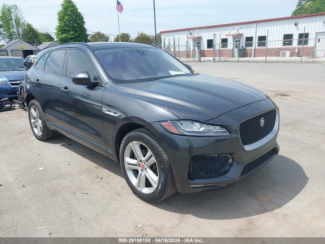 2018 JAGUAR F-PACE SADCL2FX8JA255516 Photo 0