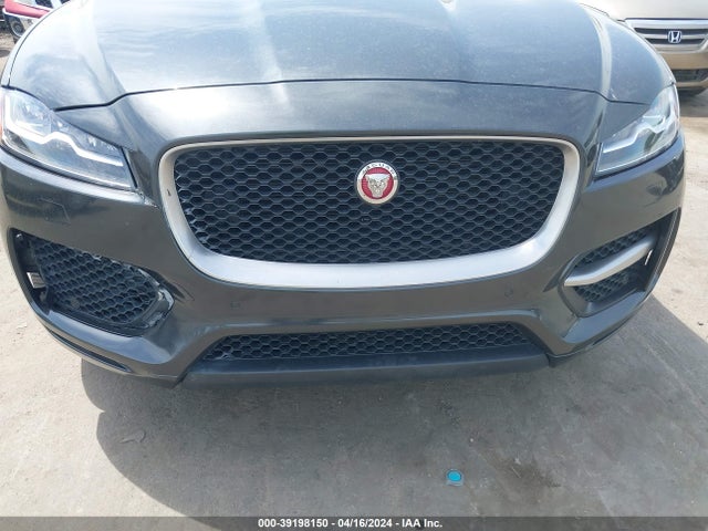 2018 JAGUAR F-PACE SADCL2FX8JA255516 Photo 5