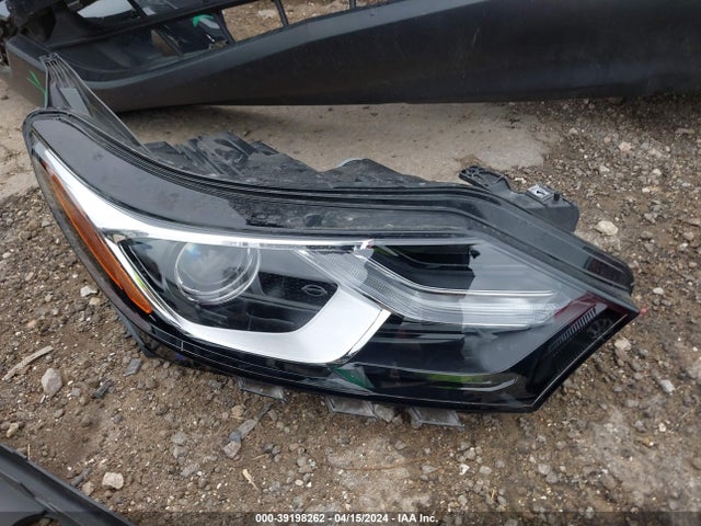 Chevrolet EQUINOX LT 2018 2GNAXJEV4J6101634 Image 18