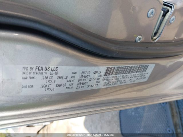 2019 JEEP COMPASS 3C4NJDBB4KT678619 Photo 8