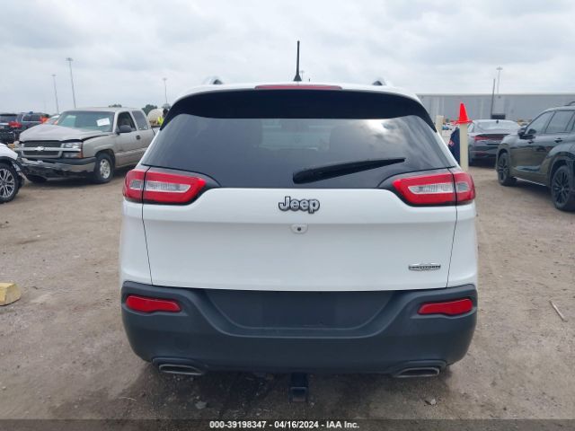 1C4PJLCS1GW128247 Jeep Cherokee Latitude