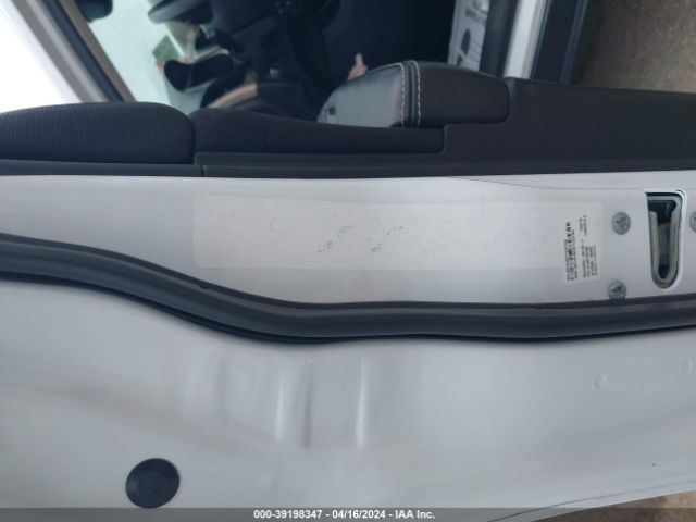 1C4PJLCS1GW128247 Jeep Cherokee Latitude