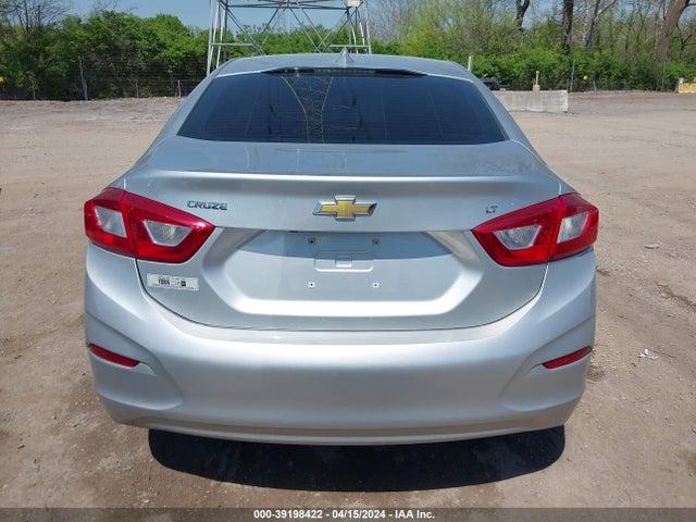 Chevrolet Cruze Lt Auto 2017 1G1BE5SM5H7141326 Image 16