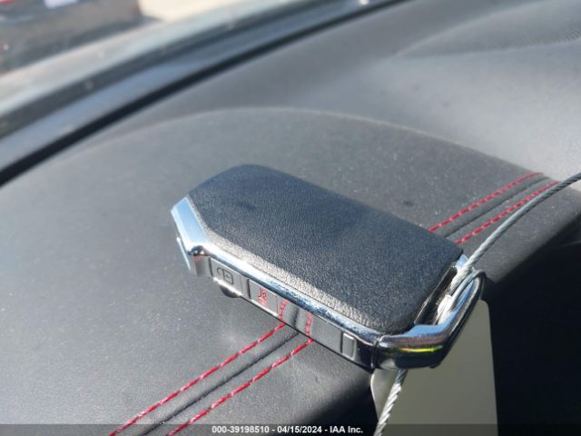 KNDJ53AU1P7840217 KIA Soul Gt-line