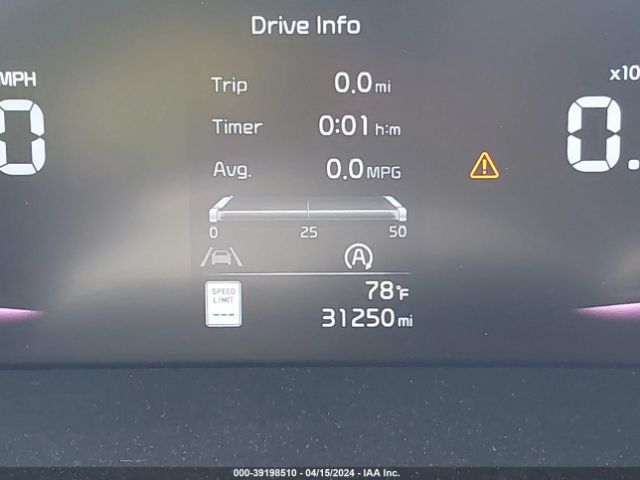 KNDJ53AU1P7840217 KIA Soul Gt-line