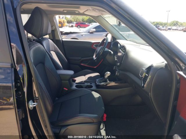 KNDJ53AU1P7840217 KIA Soul Gt-line