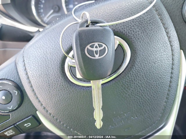 Toyota COROLLA LE 2016 2T1BURHE3GC638132 Image 11