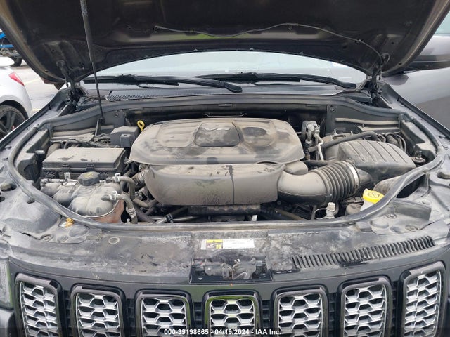 1C4RJEAG8JC111778 Jeep Grand Cherokee Altitude 4x2