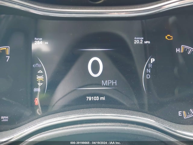1C4RJEAG8JC111778 Jeep Grand Cherokee Altitude 4x2