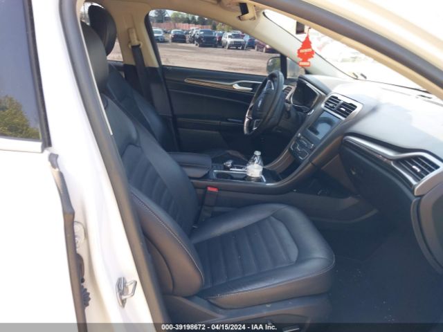 3FA6P0PU7HR329472 Ford Fusion Energi Se Luxury