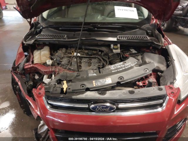 1FMCU9J96FUA78251 Ford Escape Titanium