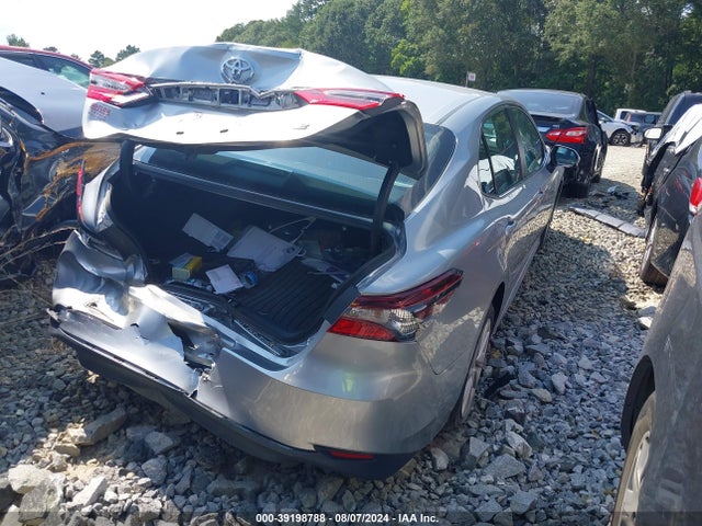Toyota CAMRY LE 2022 4T1C11AK8NU703082 Image 4