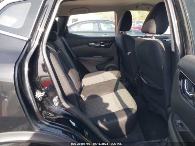 JN1BJ1CR7KW629490 Nissan Rogue Sport Sv