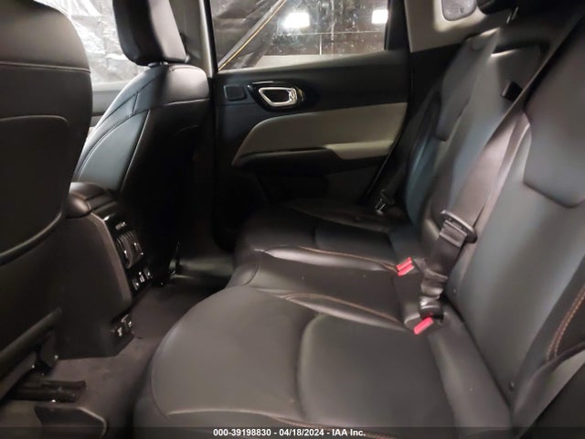 3C4NJDCB2NT202937 Jeep Compass Limited 4x4