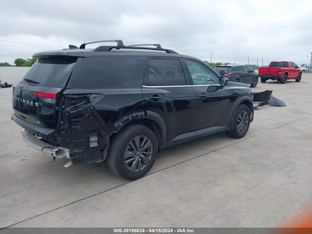 5N1DR3BA3NC232625 Nissan Pathfinder Sv 2wd