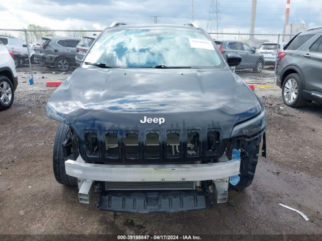 1C4PJMDX5KD268726 Jeep Cherokee Limited 4x4
