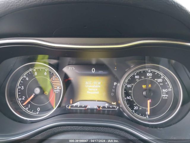 1C4PJMDX5KD268726 Jeep Cherokee Limited 4x4