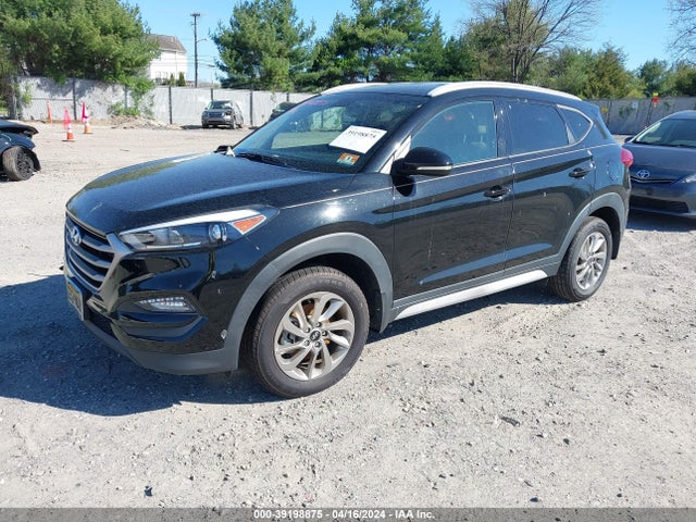 Hyundai Tucson Se Plus 2017 KM8J3CA44HU528722 Image 2