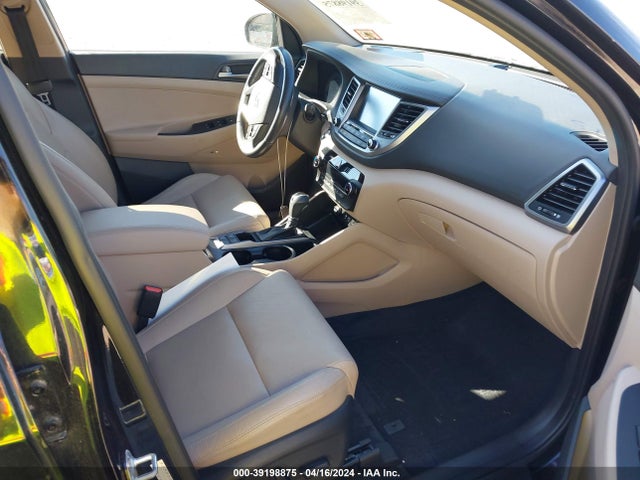 Hyundai Tucson Se Plus 2017 KM8J3CA44HU528722 Image 5